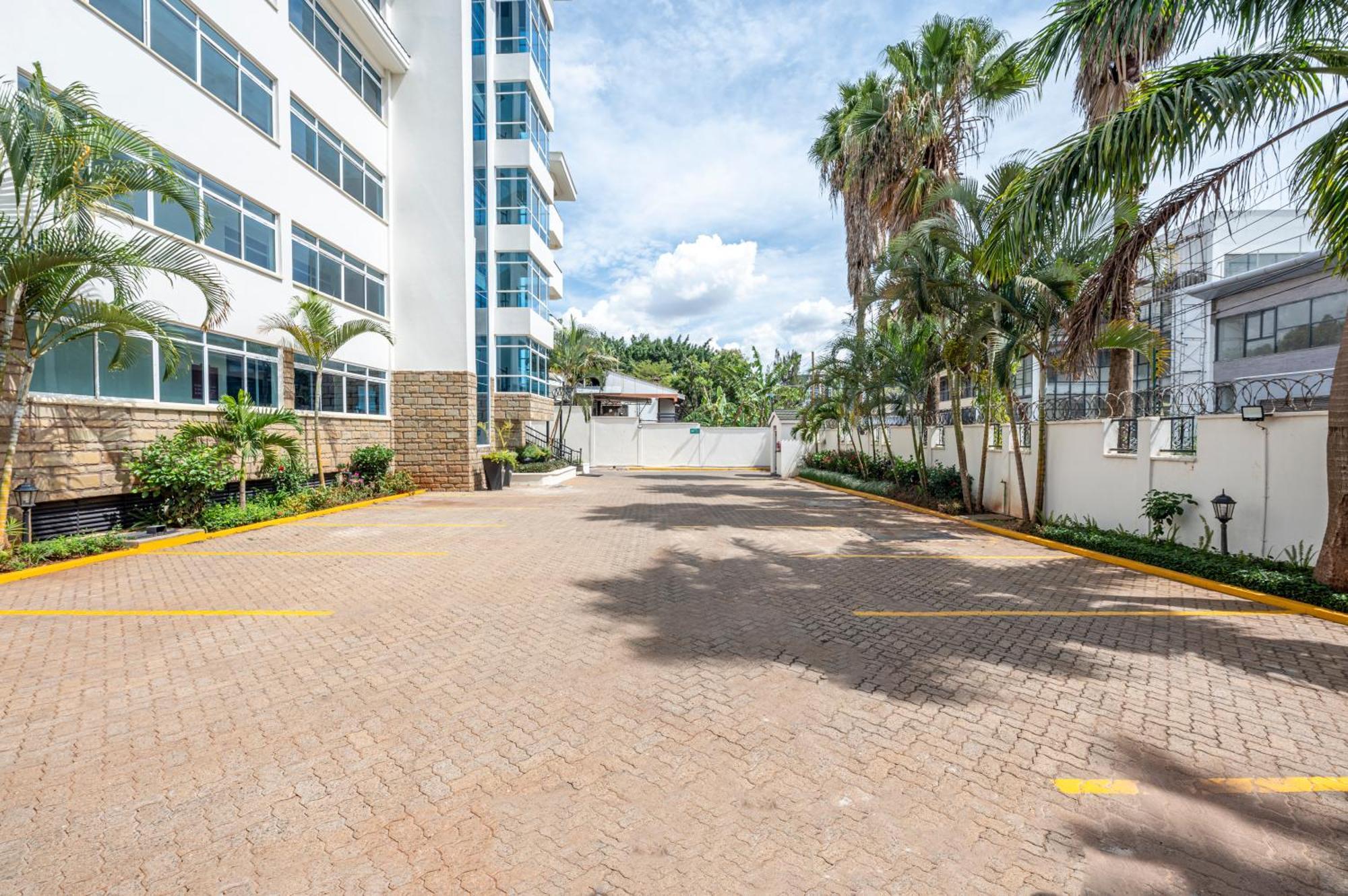 Roma Court Serviced Apartments 奈洛比 外观 照片