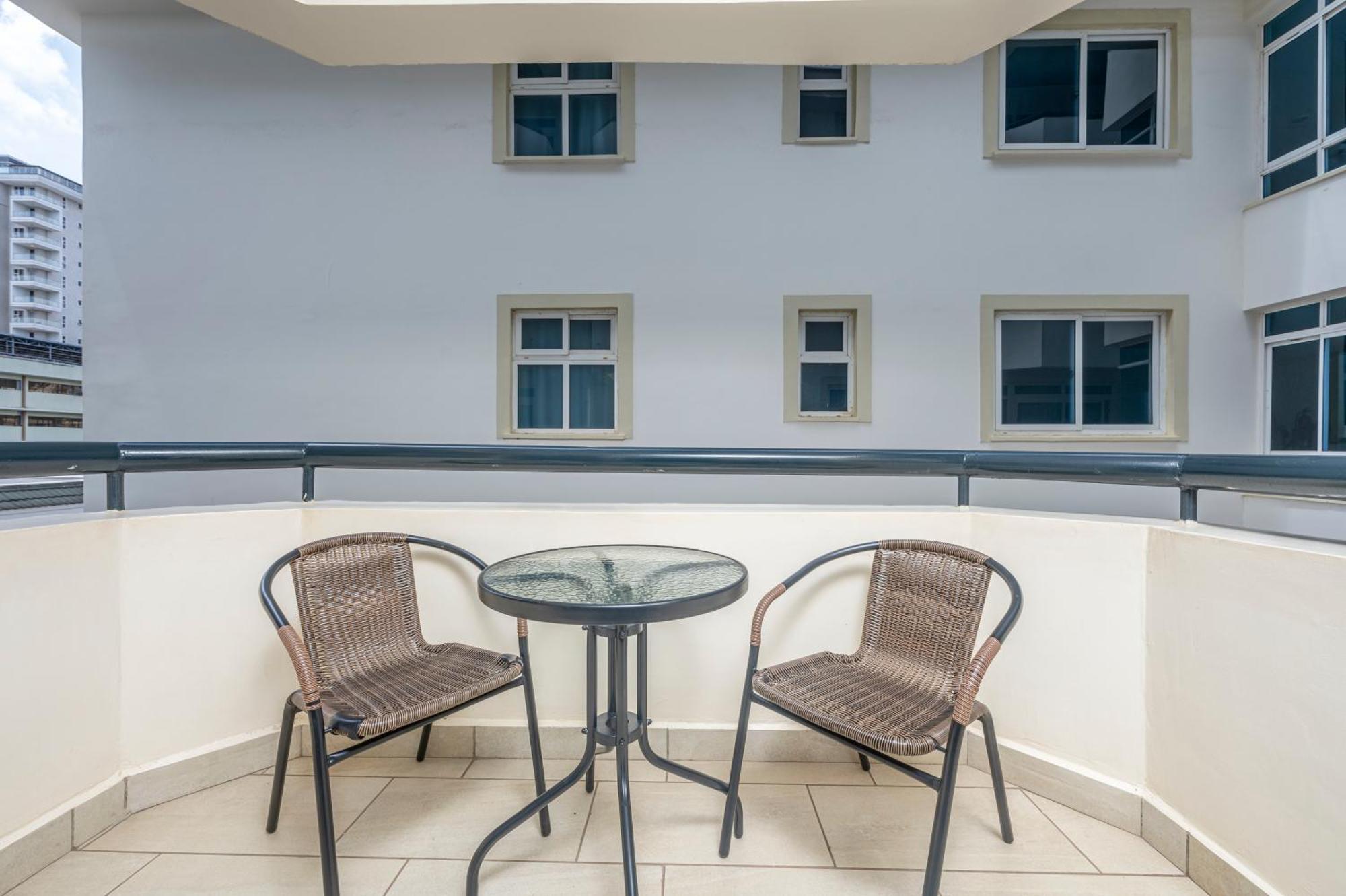 Roma Court Serviced Apartments 奈洛比 外观 照片